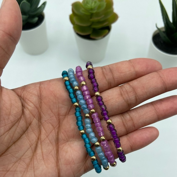 Handmade Trendy Glass Seed Bead Bracelets - Picture 3 of 7